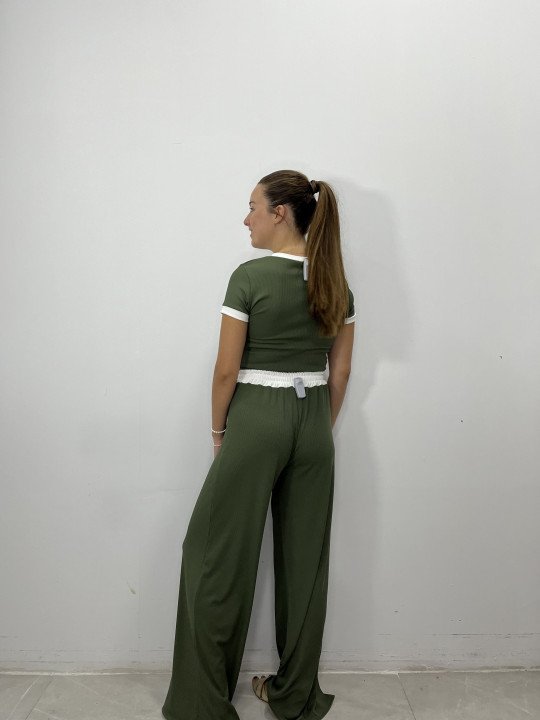 Conjunto canalé largo